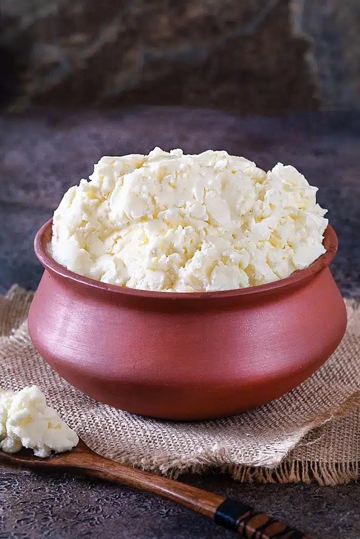 Safed white Makhan in a matki