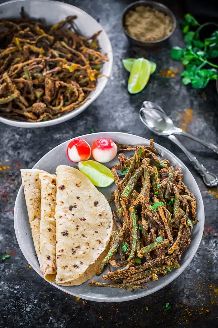Crispy fried okra with warm rotis
