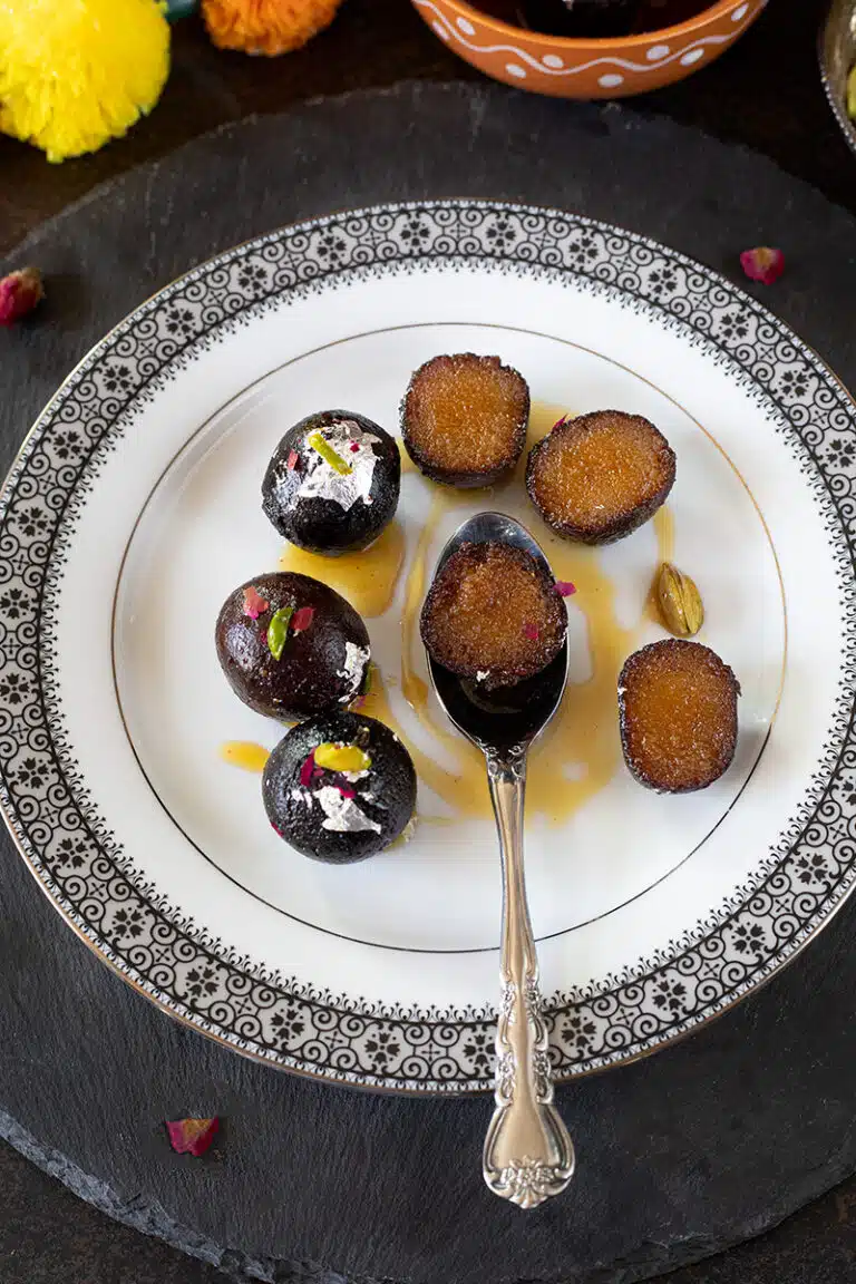 Sliced Kala Jamun interior look