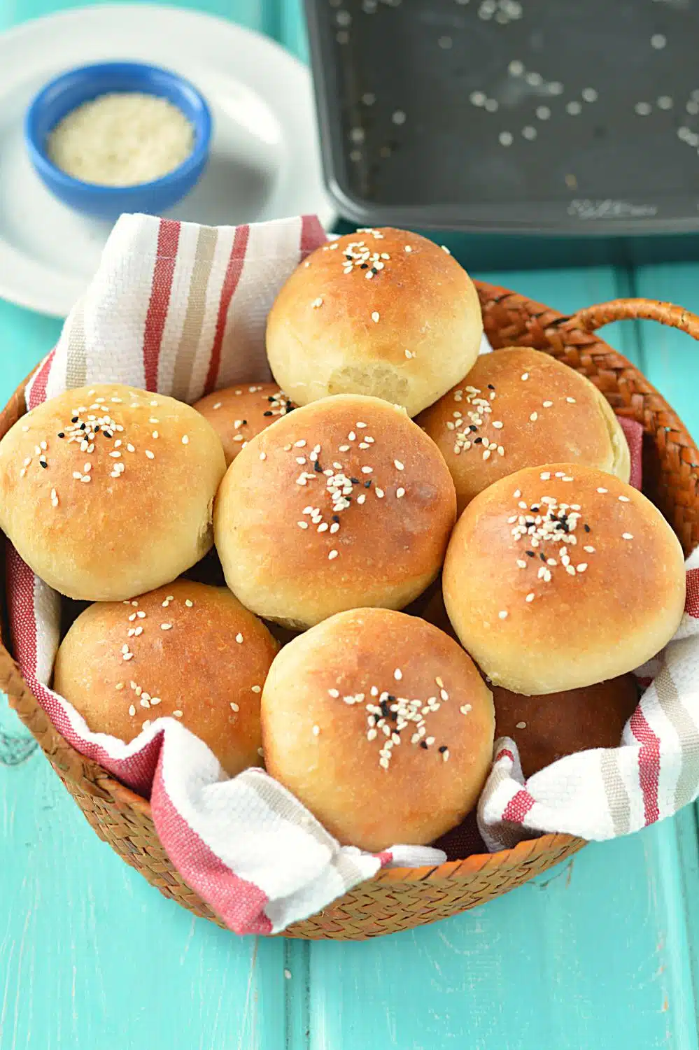 Homemade Mini Burger Buns - Ruchiskitchen