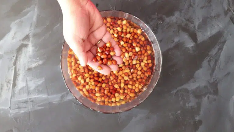 Soaked Kala chana