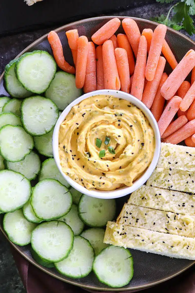 Homemade Pumpkin Ranch - Ruchiskitchen