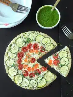 Crustless veggie quiche - Ruchiskitchen
