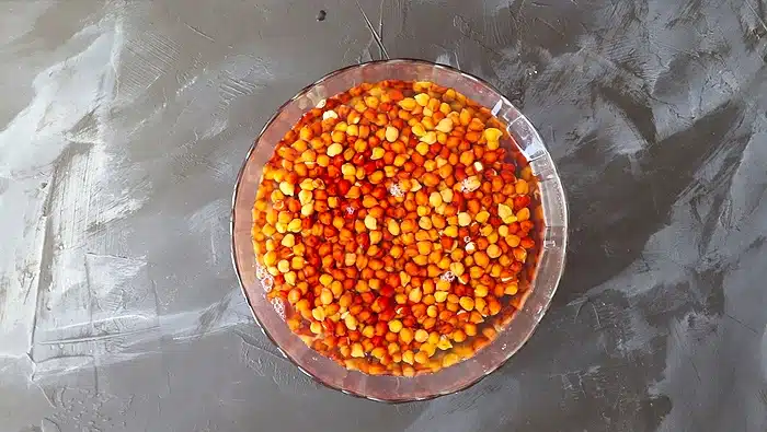 Soak kala chana overnight