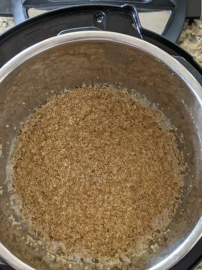 How to make quinoa in Instant Pot