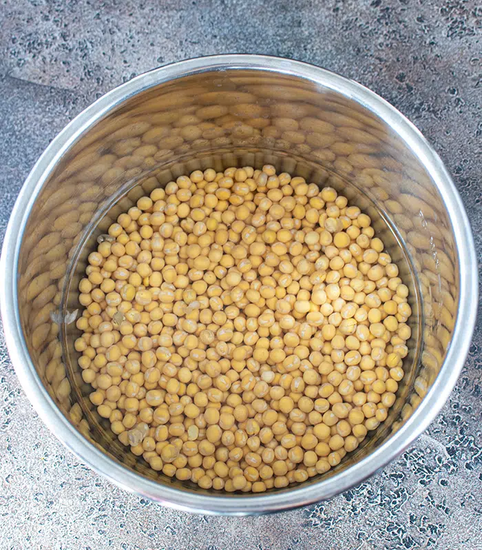 Soak dry matar